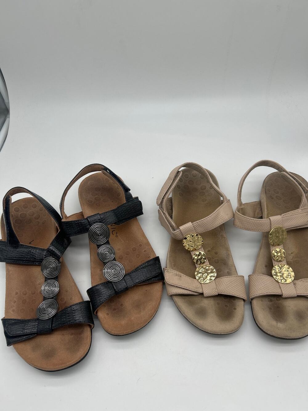 Vionic Farra Sandals Shoes Black Tan Lot of 2 Size 9 Arch Support Casual